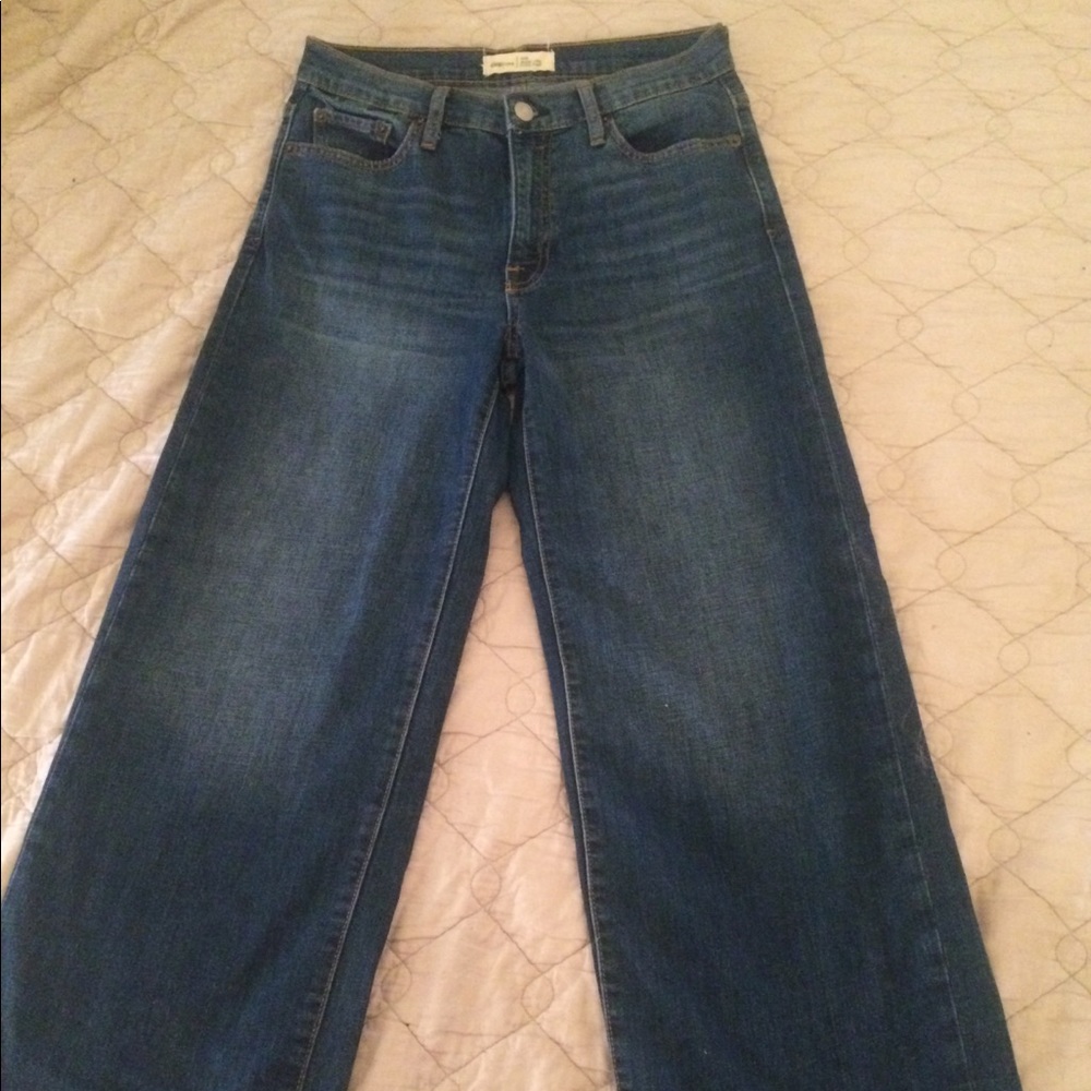 Gap wide leg high rise jeans 26
